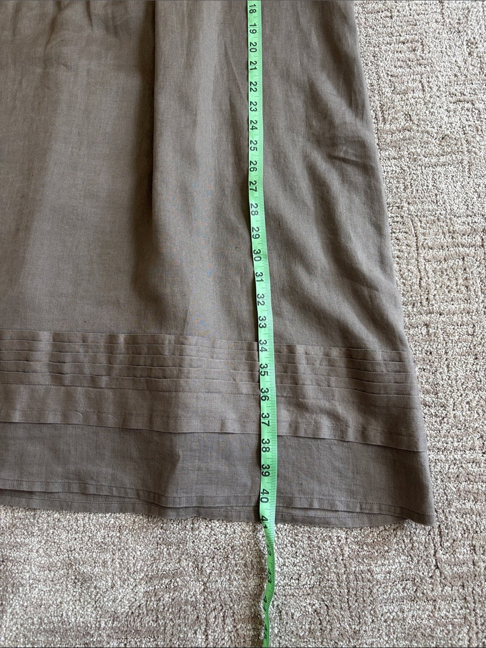 Sundance Taupe Linen-Textured Shift Top - Picture 9 of 9
